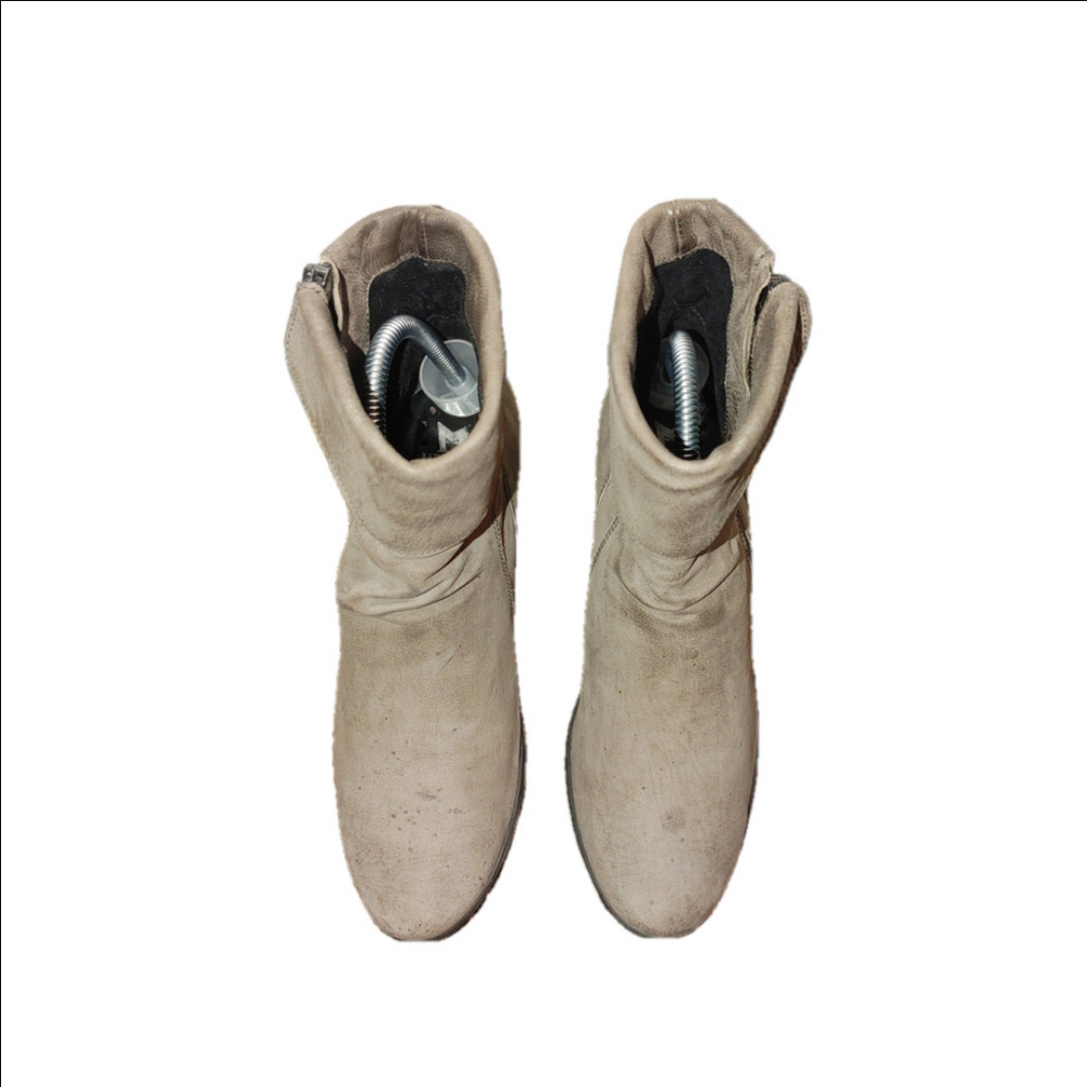 Mephisto Seedy Air Jet Leather Booties Size 8.5